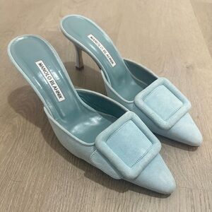 Manolo Blahnik Maysale Mule Buckle Light Blue Slip On Pointed Toe Kitten Heel 70